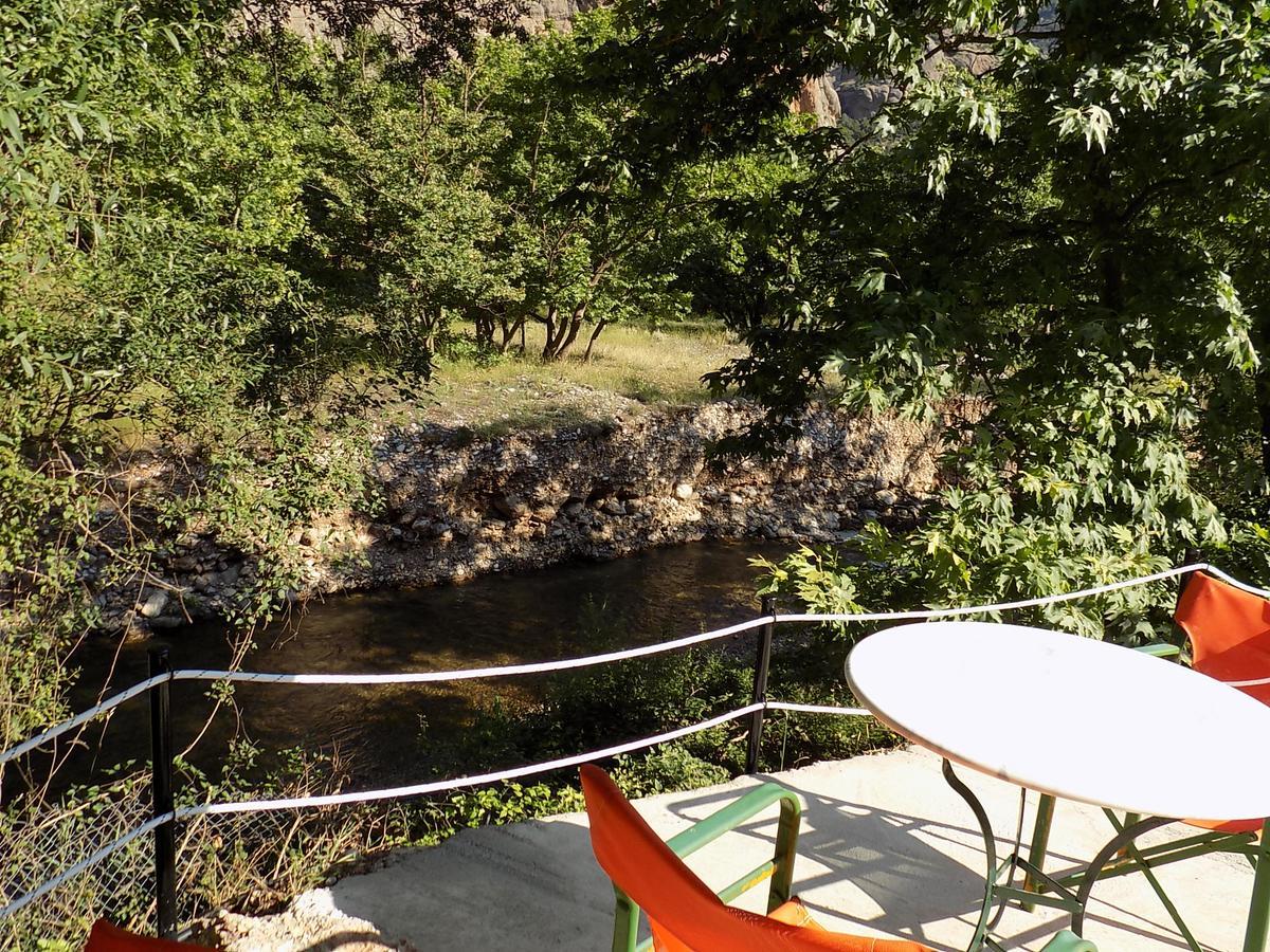 קלבריטה Guesthouse Eleftherios מראה חיצוני תמונה
