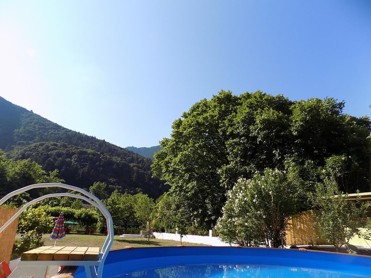 קלבריטה Guesthouse Eleftherios מראה חיצוני תמונה